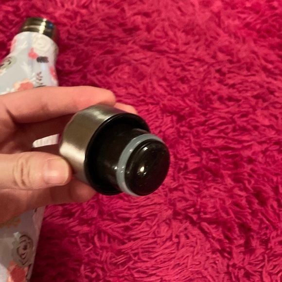 Flower Reusable Tin Water Bottle - Picture 6 of 6